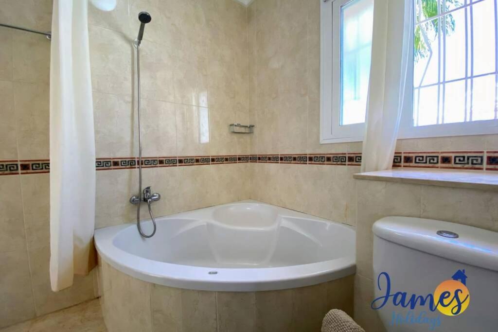Laguna Townhouse Overlooking Communal Pool Lom01 سيوداد كيسادا المظهر الخارجي الصورة